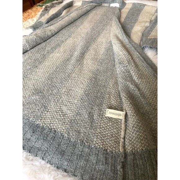 The Great.  Cardigan sweater - Picture 10 of 10